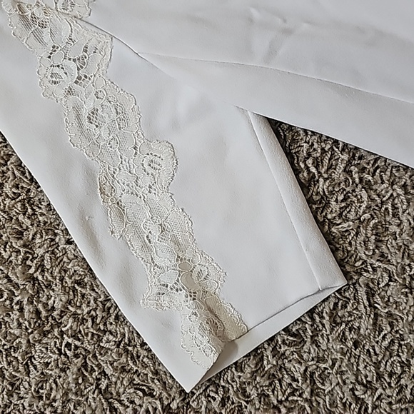 Rebecca Taylor Top Crepe Lace Inset Blouse Scallop Vneck Sz 10 Pleats Peplum - Picture 5 of 8